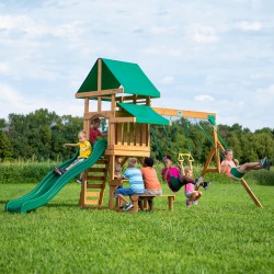 Centar za igranje Belmont s ljuljačkama i toboganom Centar za igranje Belmont s ljuljačkama i toboganom