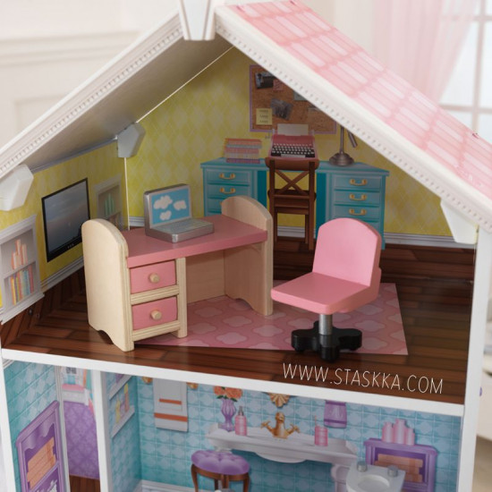 Country Estate Dollhouse